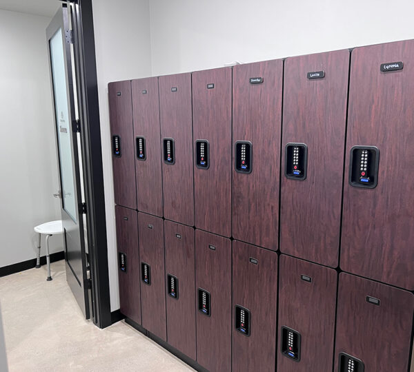 pleasant-grove-spa-locker-room